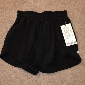 NWT lulu shorts